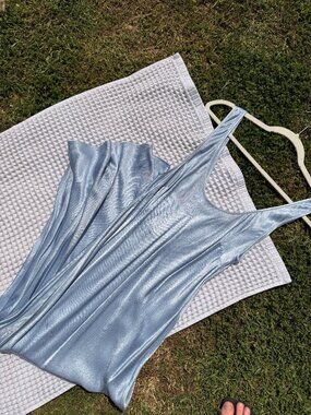 Rumored Ice Blue Satin Maxi Size Large